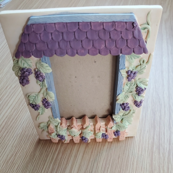 Window Grape‎ Vine Picket Fence Garden Decorative Photo Frame - Picture 7 of 8